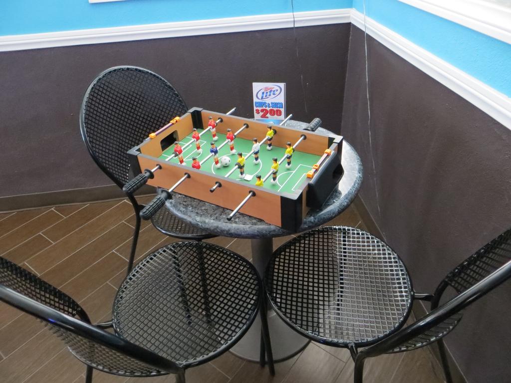 Oasis Boutique Motel Боулдер-Сити Экстерьер фото